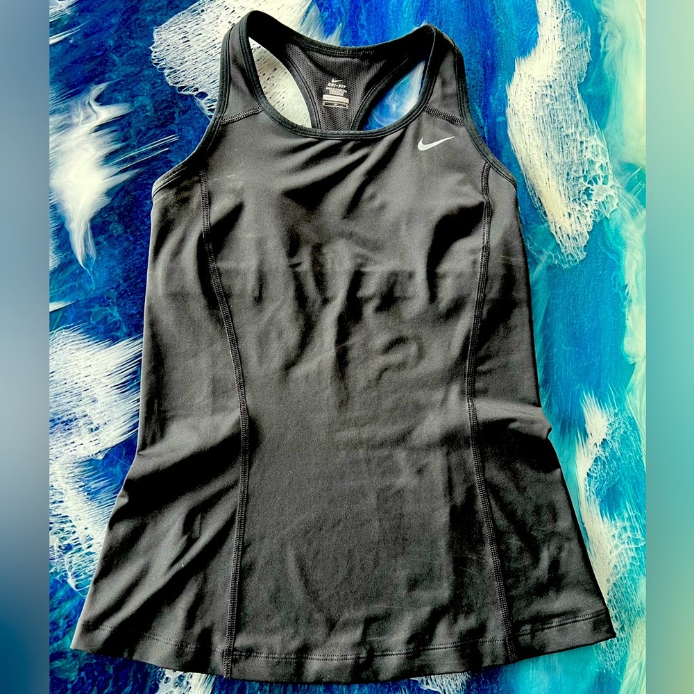 Nike Swoosh Women's Medium-Support Sports Bra Tank Black Size M